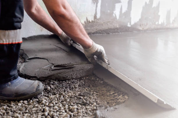 Best Concrete Pool Decks in Rio Bravo, TX